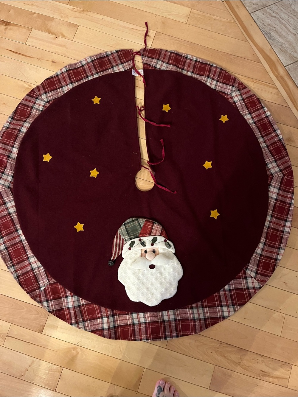 Vintage Festive Red Santa Tree Skirt with Plaid Trim